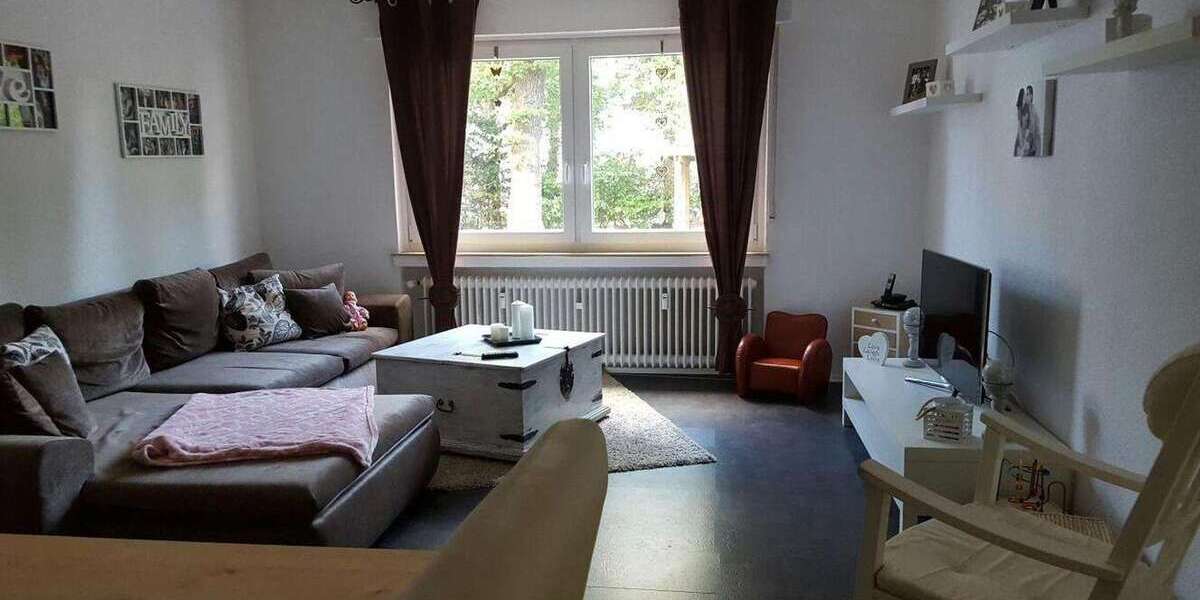 Etagenwohnung Remscheid Reinshagen - 4 Zimmer, 103 m&sup2;, 1.200&euro; | Angebot:27202335