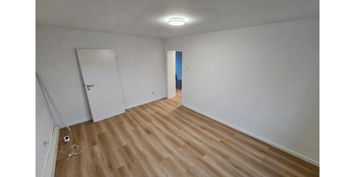 Etagenwohnung Solingen Höhscheid - 2 Zimmer, 51 m&sup2;, 700&euro; | Angebot:26005011