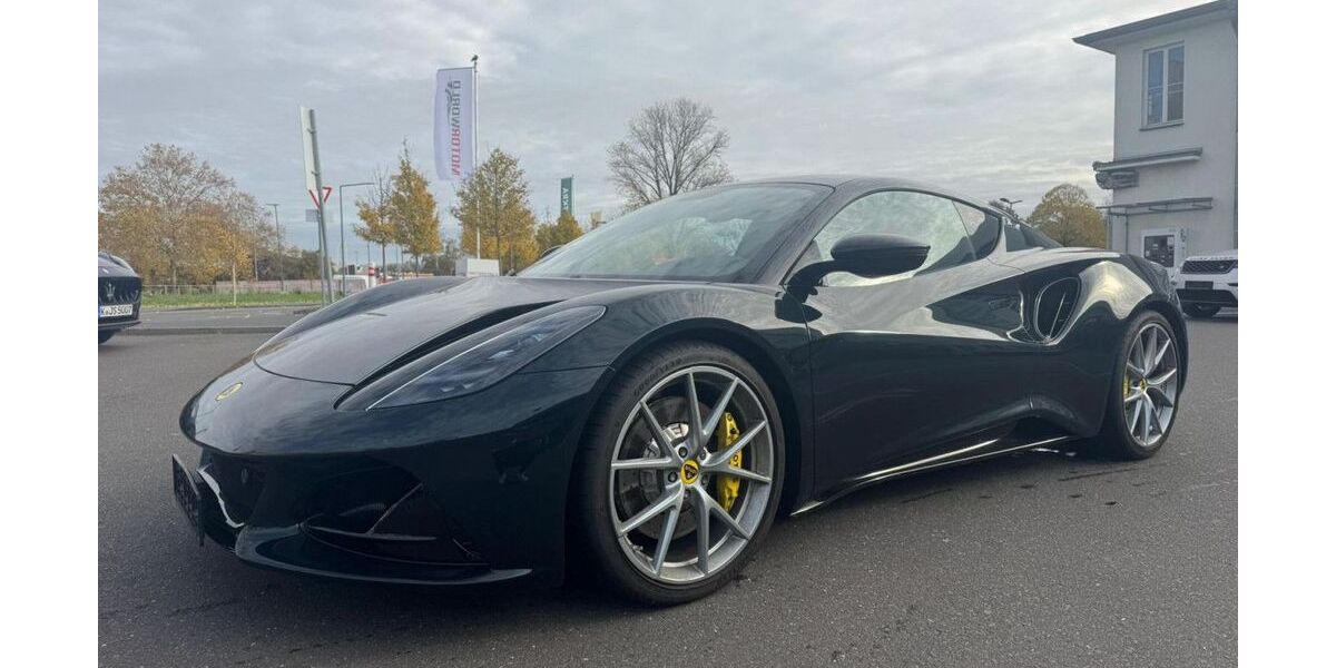 Lotus Emira 4.500 km 82.480 &euro; Köln 50829