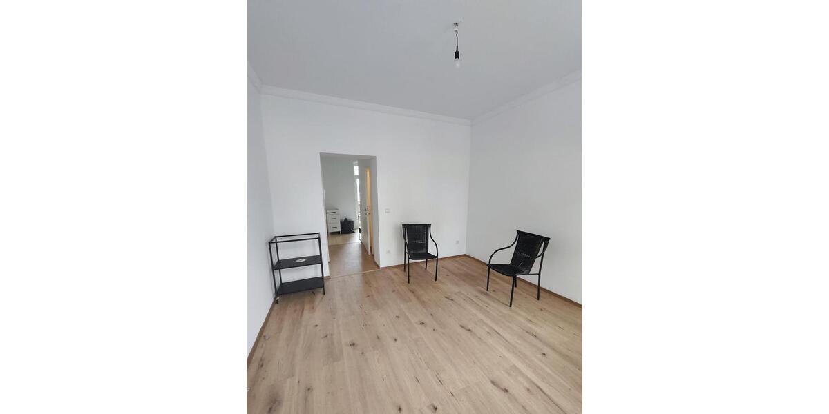 Etagenwohnung Köln Nippes - 1 Zimmer, 32 m&sup2;, 710&euro; | Angebot:25790777