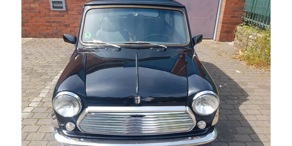 Mini 1000 104.000 km 11.999 &euro; Düsseldorf 40231