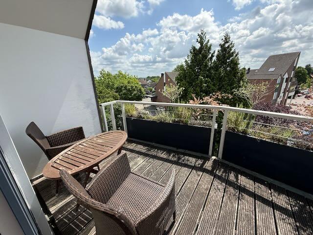 Dachgeschoßwohnung Meerbusch Kierst - 2 Zimmer, 65 m&sup2;, 339.000&euro; | Angebot:27296051
