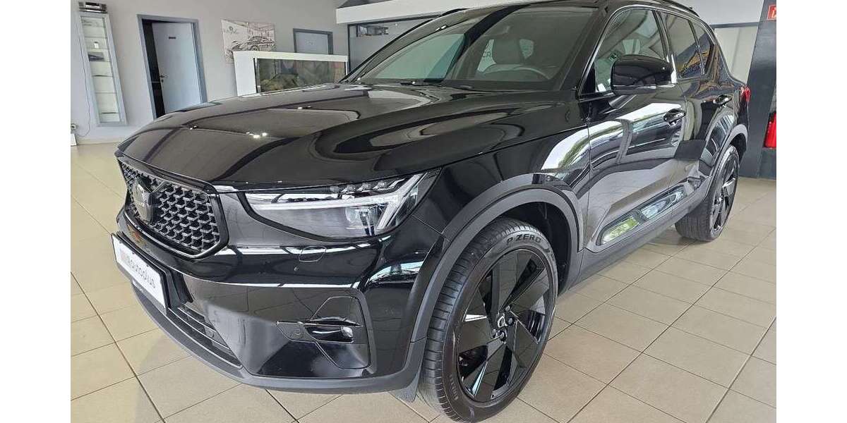 Volvo XC40 7.900 km 32.950 &euro; Bergheim 50126