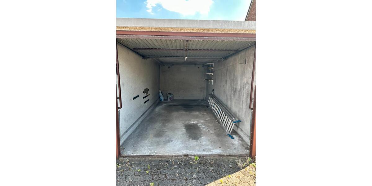 Reihenhaus Meerbusch Kierst - 5.5 Zimmer, 135 m&sup2;, 1.799&euro; | Angebot:26020623