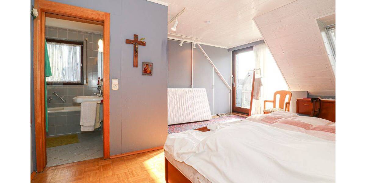 Einfamilienhaus Neuss / Neusserfurth Furth-Mitte - 4 Zimmer, 125 m&sup2;, 430.000&euro; | Angebot:26037466