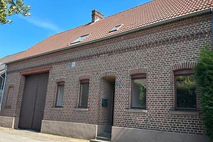 Haus Grevenbroich Neuenhausen - 6 Zimmer, 155 m&sup2;, 349.000&euro; | Angebot:25824451