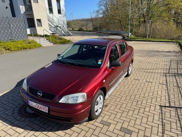 Opel Astra 101.000 km 2.150 &euro; Bergisch Gladbach 51465