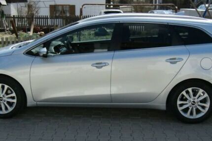 Kia ceed Sportswagon 68.000 km 13.700 &euro; Leverkusen 51381