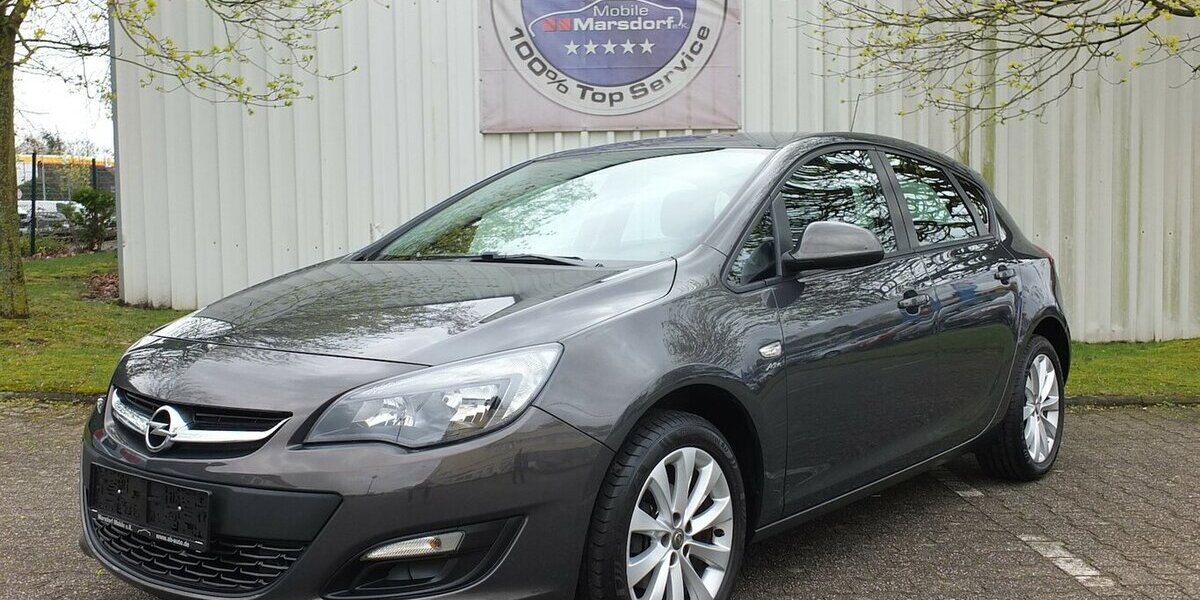 Opel Astra ACTIVE KLIMAANLAGE 17 ZOLL LMF TEMPOMAT 92.855 km 7.250 &euro; Köln 50858
