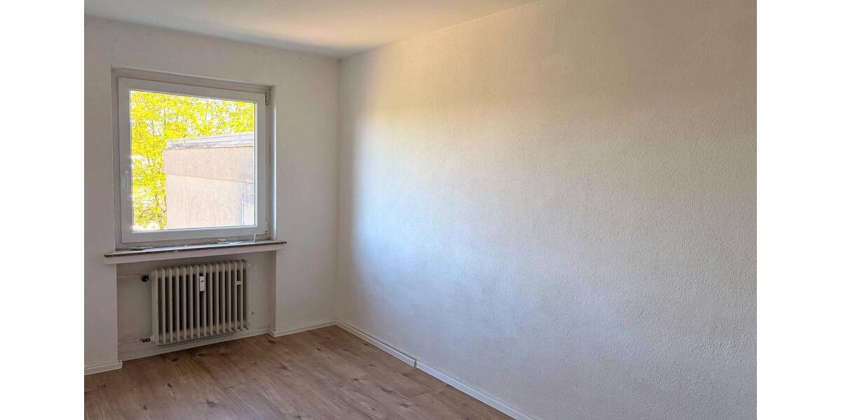 Etagenwohnung Solingen Wald - 4 Zimmer, 99 m&sup2;, 674&euro; | Angebot:26560269