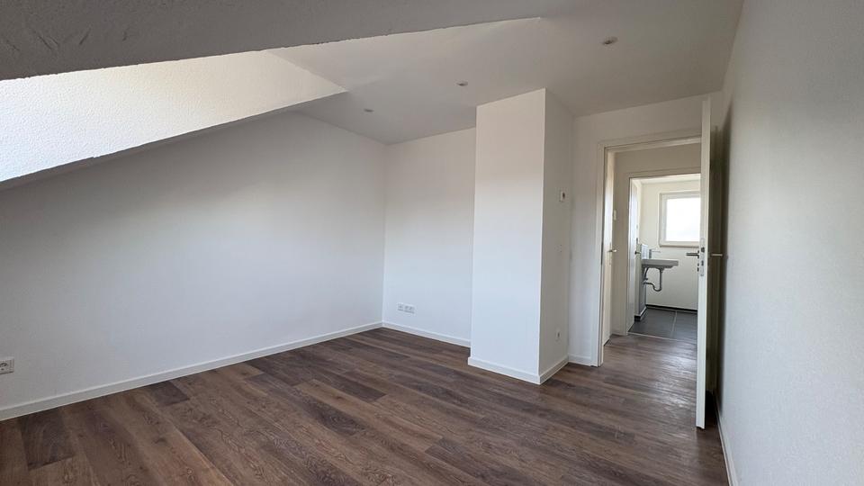 Dachgeschoßwohnung Bergheim Ahe - 3 Zimmer, 91 m&sup2;, 995&euro; | Angebot:26690687
