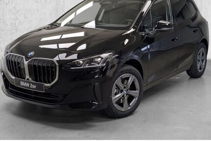 BMW 218 Active Tourer 15.900 km 29.990 &euro; Düsseldorf 40595