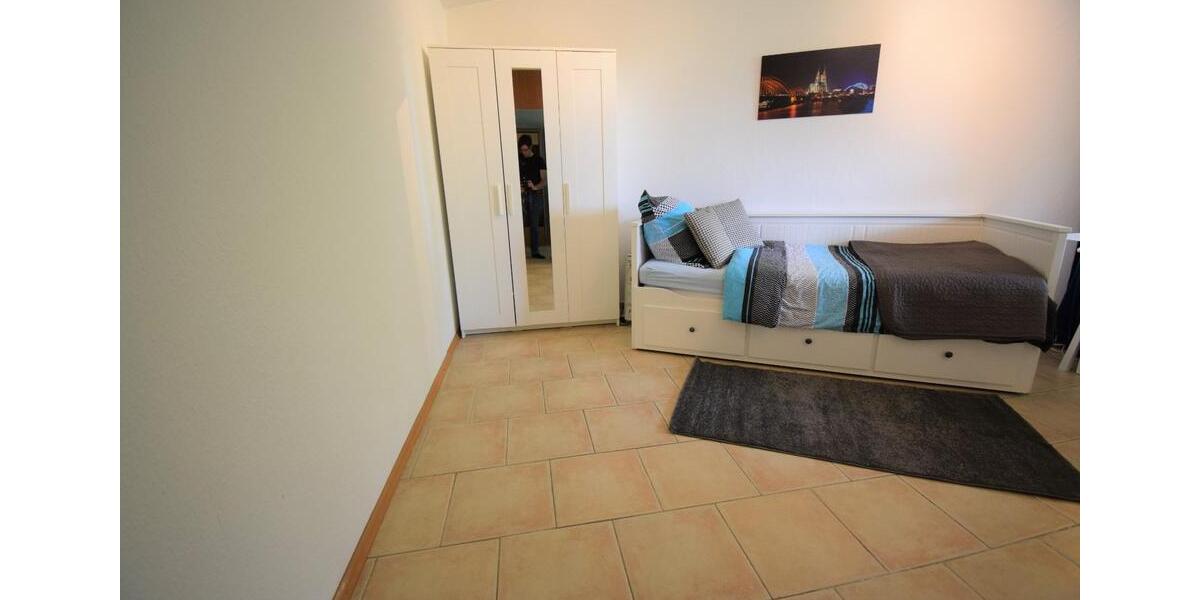 Etagenwohnung Köln Porz - 5 Zimmer, 130 m&sup2;, 1.700&euro; | Angebot:25143729