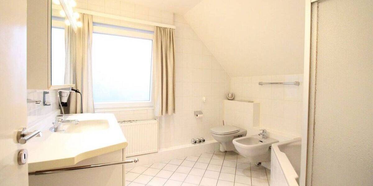 Einfamilienhaus Meerbusch Osterath - 4 Zimmer, 167 m&sup2;, 850.000&euro; | Angebot:26028406