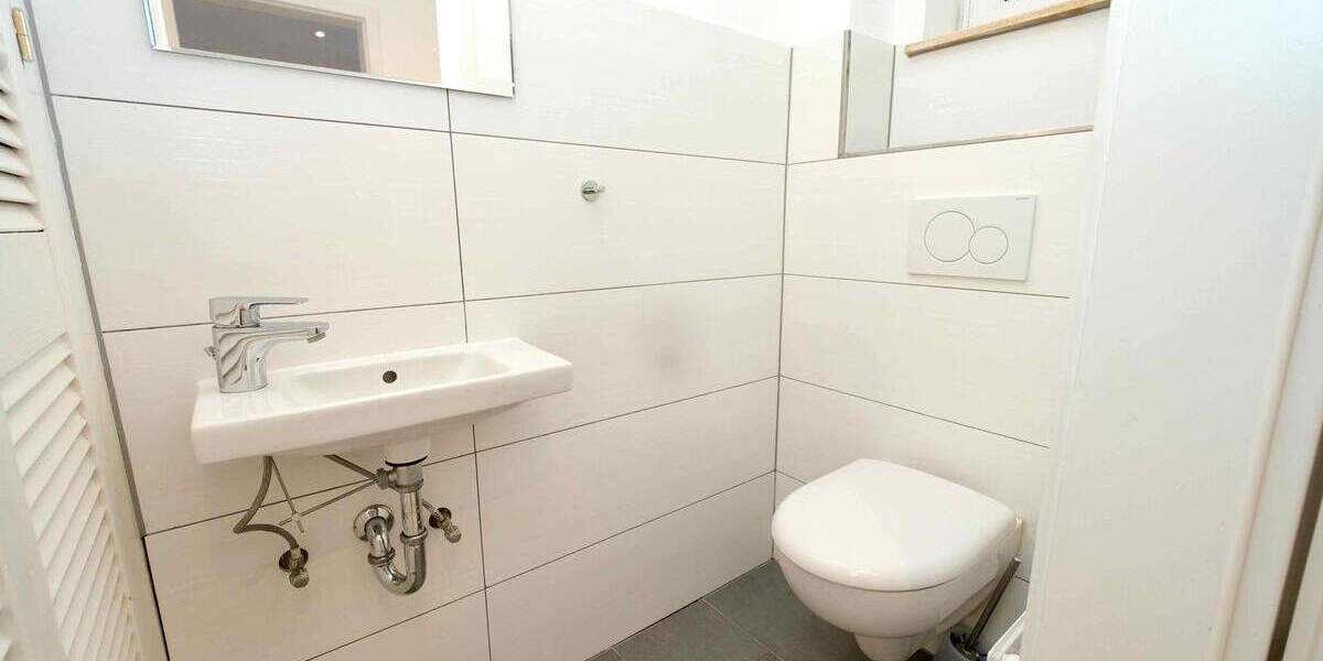 Reihenmittelhaus Neuss Weckhoven - 5 Zimmer, 120 m&sup2;, 419.000&euro; | Angebot:25779398