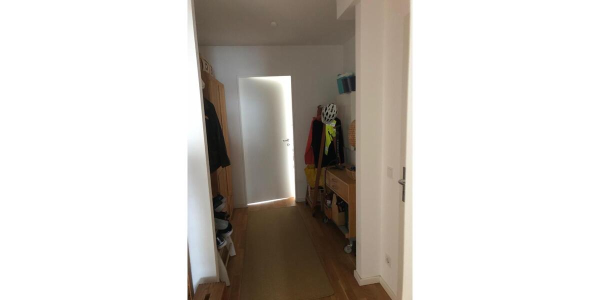 Dachgeschoßwohnung Düsseldorf Stadtbezirk 6 - 2 Zimmer, 80 m&sup2;, 1.772&euro; | Angebot:26020383