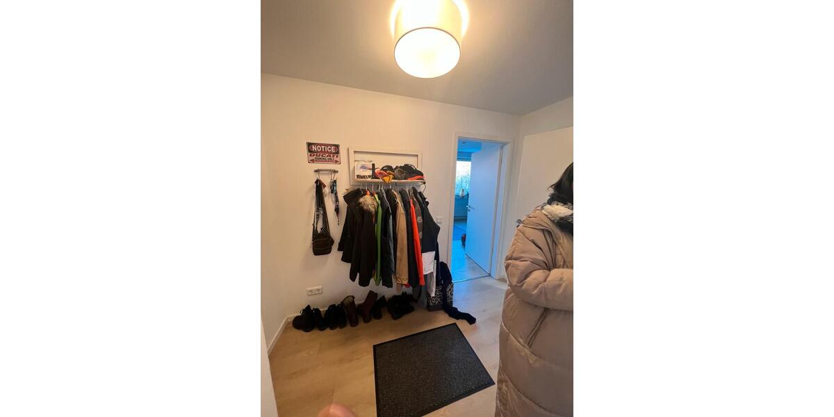 Etagenwohnung Köln Porz - 2 Zimmer, 82 m&sup2;, 1.300&euro; | Angebot:25719985