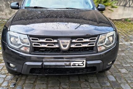 Dacia Duster 136.000 km 6.300 &euro; Köln 50937