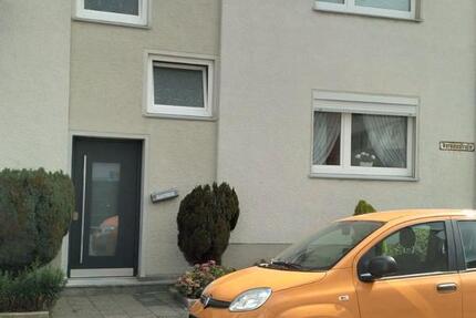 Wohnung Remscheid - 2.5 Zimmer, 49 m&sup2;, 350&euro; | Angebot:26697898