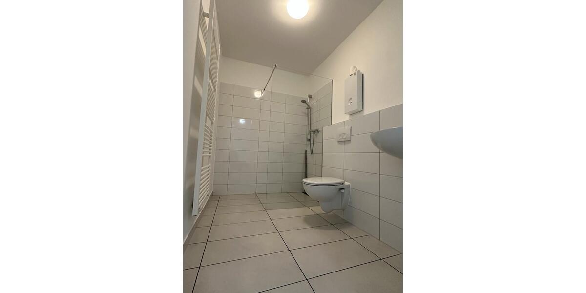 Erdgeschoßwohnung Bergisch Gladbach Alt-Frankenforst - 3 Zimmer, 120 m&sup2;, 2.050&euro; | Angebot:26573007