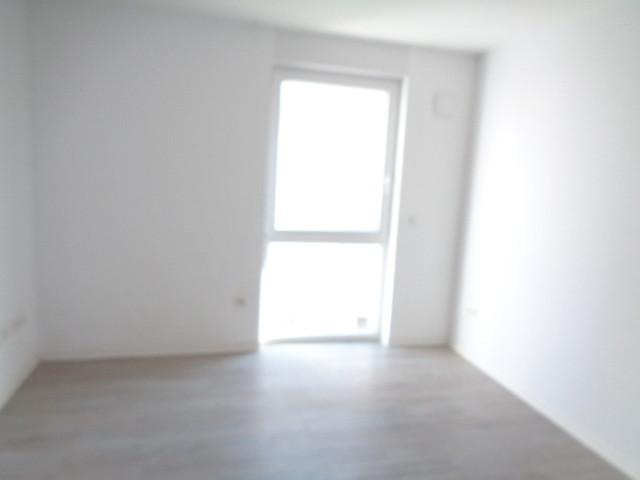 Etagenwohnung Köln Kalk - 3 Zimmer, 79 m&sup2;, 1.339&euro; | Angebot:24912343