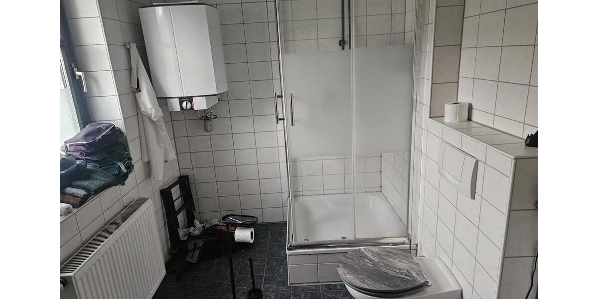 Erdgeschoßwohnung Bergisch Gladbach - 2.5 Zimmer, 79 m&sup2;, 1.050&euro; | Angebot:25925588