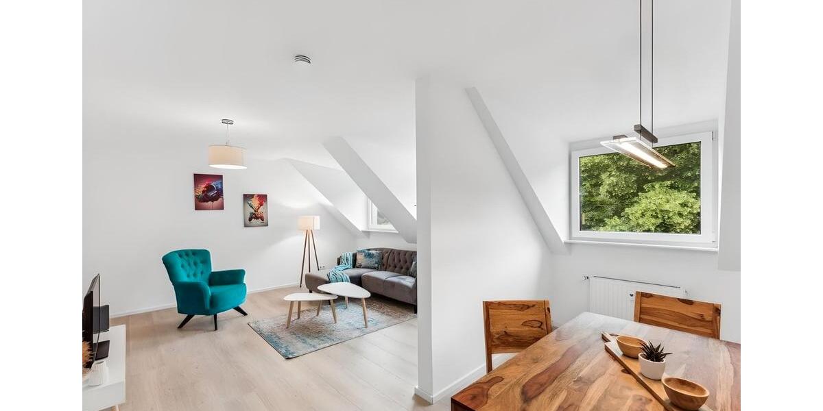 Dachgeschoßwohnung Düsseldorf Stadtbezirk 6 - 2.5 Zimmer, 64 m&sup2;, 1.500&euro; | Angebot:26003661