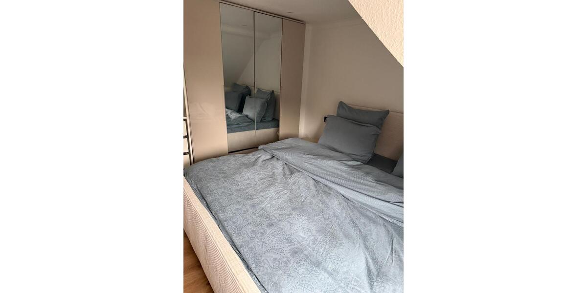 Dachgeschoßwohnung Frechen - 2 Zimmer, 56 m&sup2;, 950&euro; | Angebot:25541289