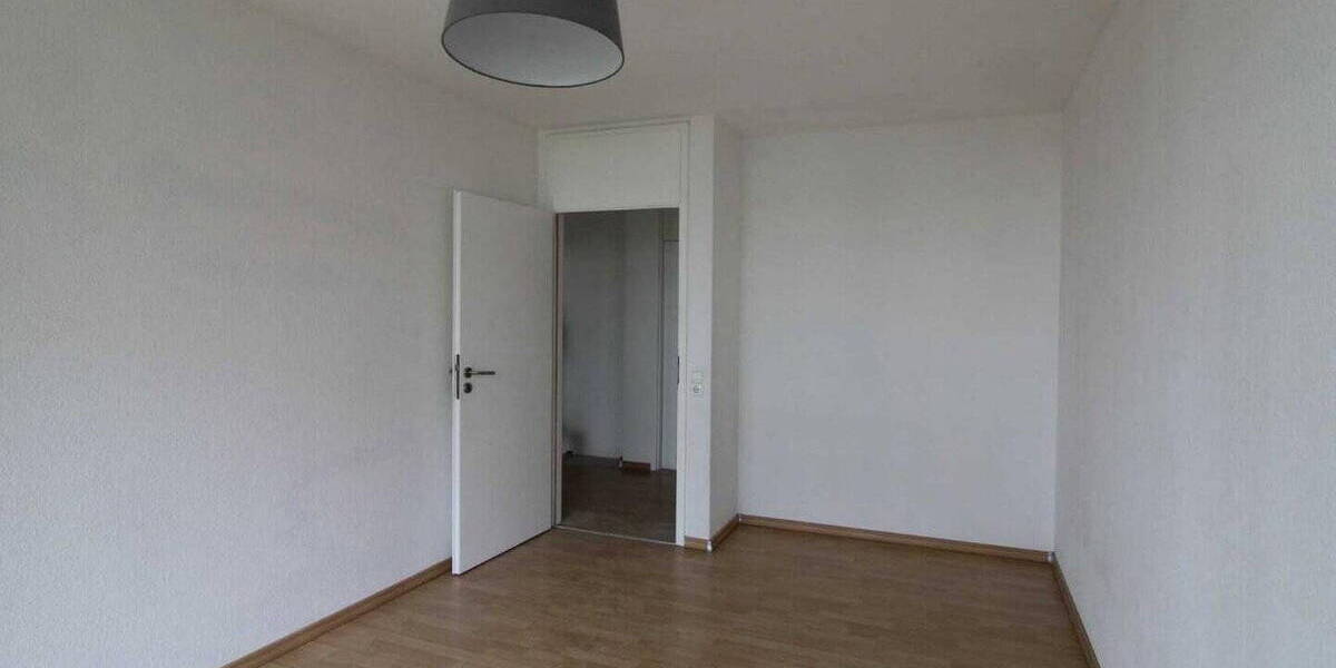 Etagenwohnung Köln Junkersdorf - 3 Zimmer, 91 m&sup2;, 339.000&euro; | Angebot:25957483