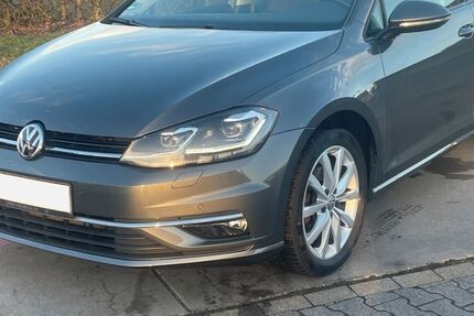 VW Golf 86.700 km 13.900 &euro; Leverkusen 51371