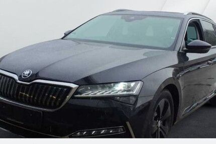 Skoda Superb 1.559 km 28.790 &euro; Remscheid 42857