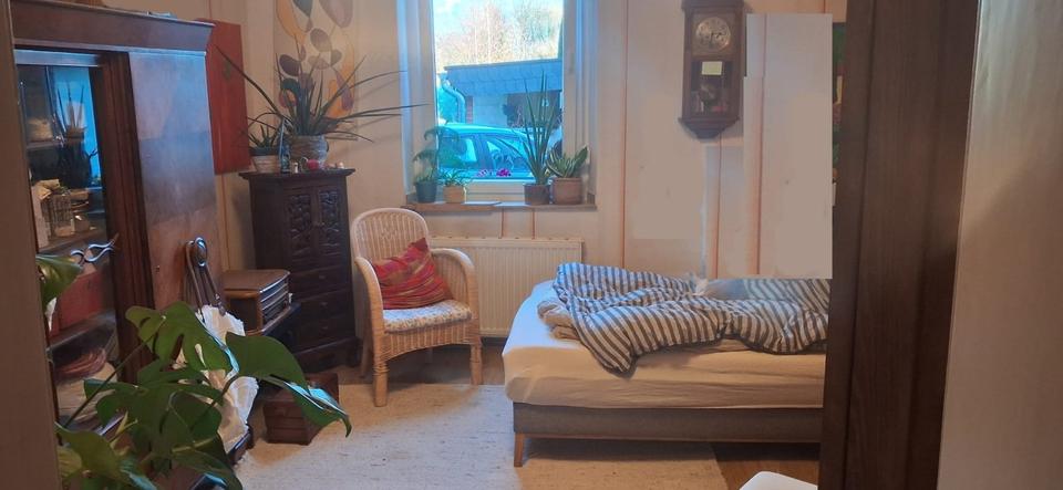 Erdgeschoßwohnung Jüchen - 2 Zimmer, 50 m&sup2;, 350&euro; | Angebot:25842769