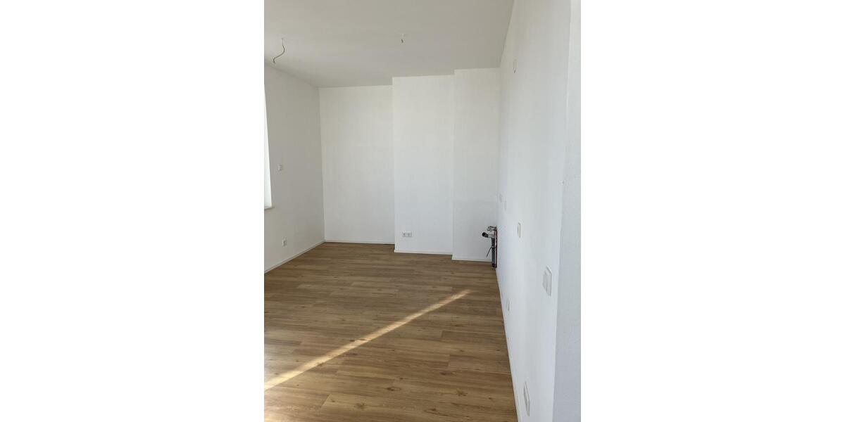 Etagenwohnung Brühl - 3 Zimmer, 88 m&sup2;, 1.235&euro; | Angebot:25386635