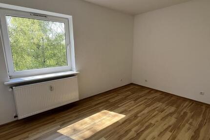 Wohnung Remscheid Lüttringhausen - 3 Zimmer, 59 m&sup2;, 439&euro; | Angebot:26462515