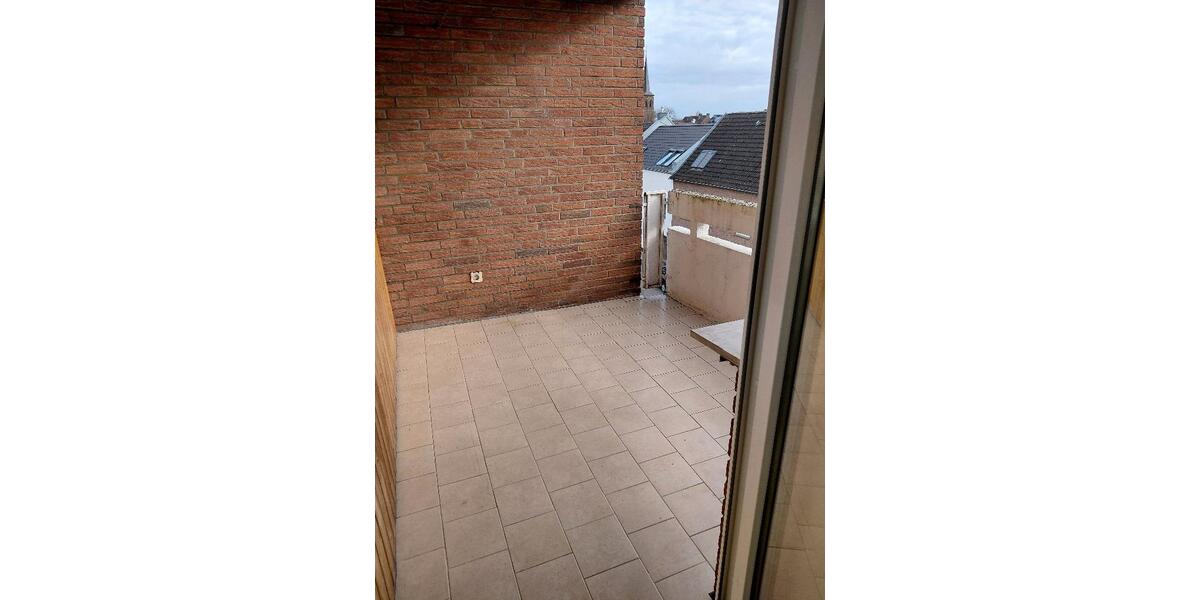 Etagenwohnung Düsseldorf Stadtbezirk 3 - 2 Zimmer, 52 m&sup2;, 572&euro; | Angebot:26003650