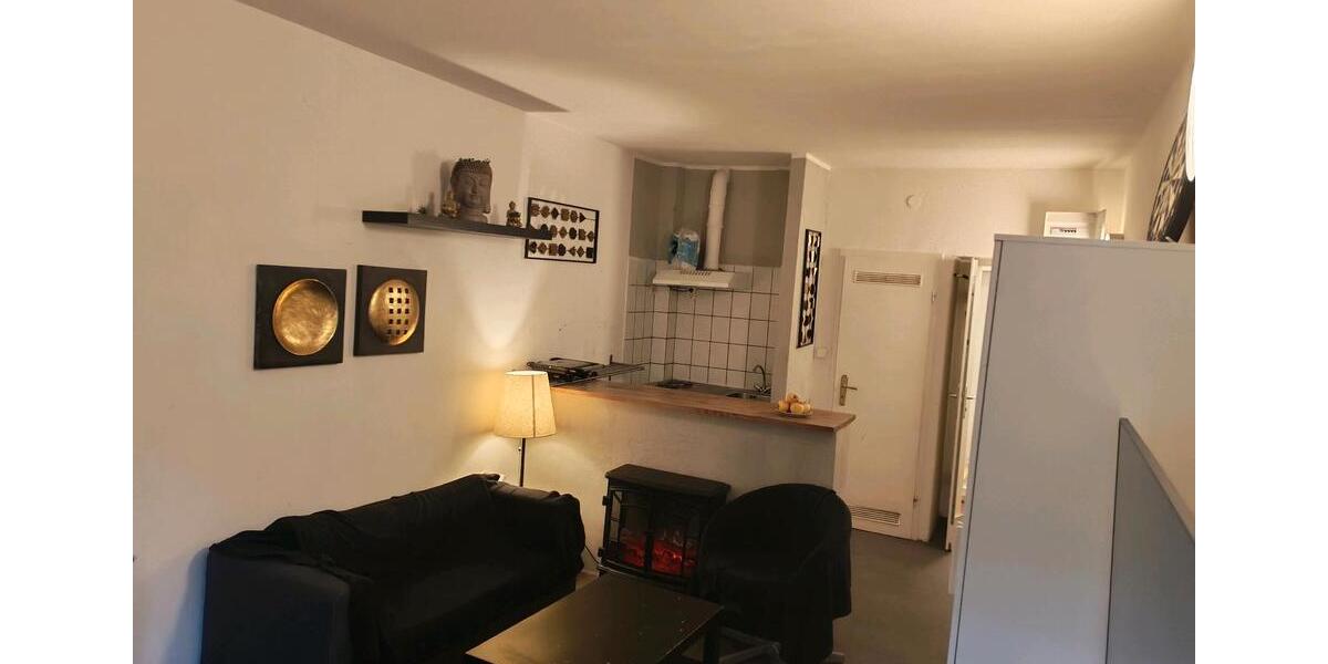 Etagenwohnung Köln Innenstadt - 1 Zimmer, 28 m&sup2;, 900&euro; | Angebot:25714425