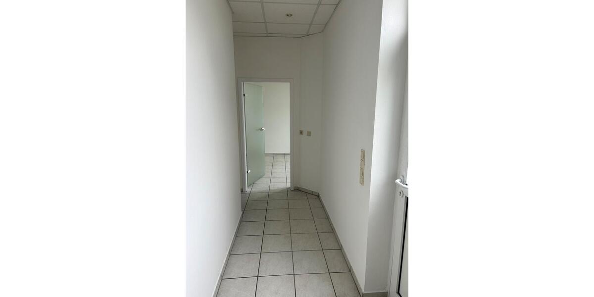 Gewerbeobjekt Köln Nippes - 2.130&euro; | Angebot:25806717