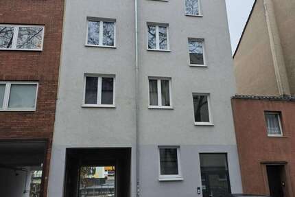 Haus Köln Kalk - 15 Zimmer, 340 m&sup2;, 1.880.000&euro; | Angebot:23787291