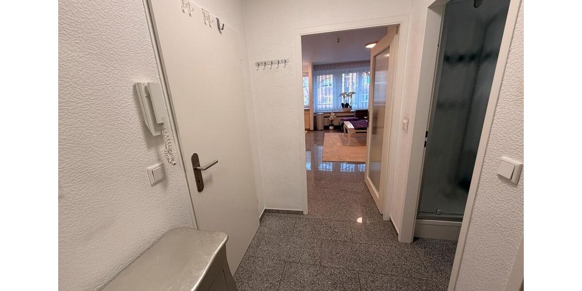 Etagenwohnung Düsseldorf Stadtbezirk 8 - 2 Zimmer, 51 m&sup2;, 1.000&euro; | Angebot:25304057