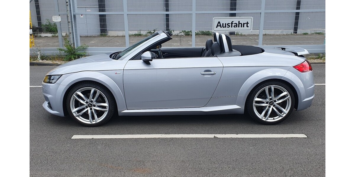 Audi TT Roadster 89.999 km 25.888 &euro; Köln 50667