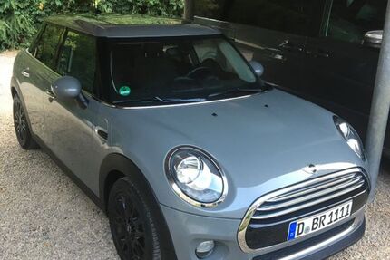 Mini Cooper 150.200 km 8.600 &euro; Düsseldorf 40489