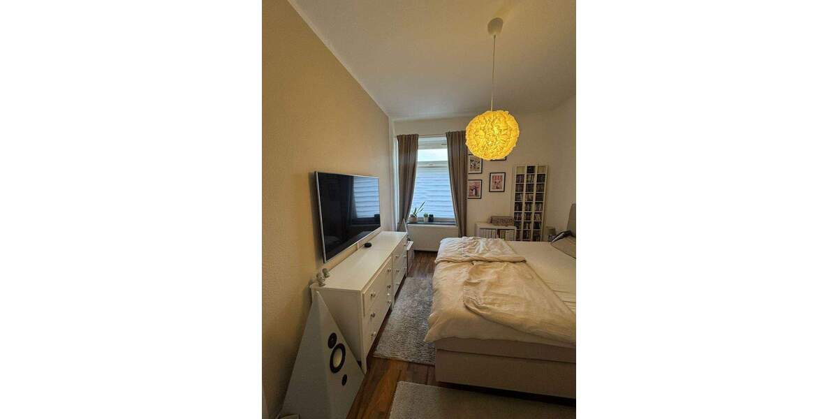 Etagenwohnung Hilden Kalstert - 3 Zimmer, 92 m&sup2;, 1.180&euro; | Angebot:25782120