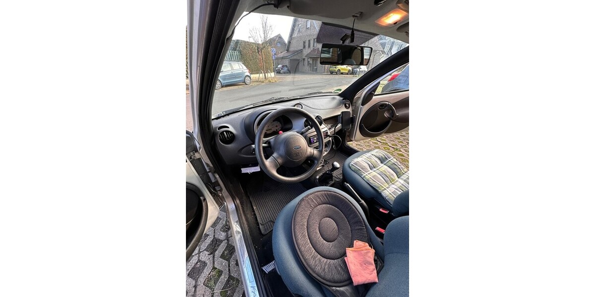 Ford Ka 103.000 km 1.050 &euro; Bergheim 50126