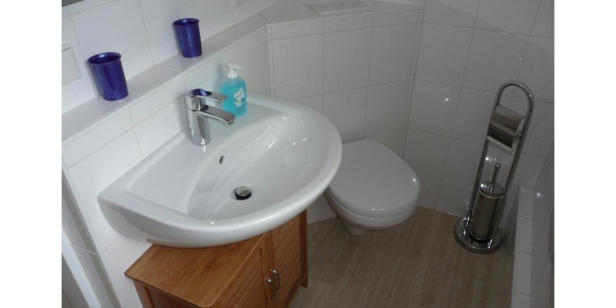 Etagenwohnung Köln Rodenkirchen - 1 Zimmer, 20 m&sup2;, 650&euro; | Angebot:25294032