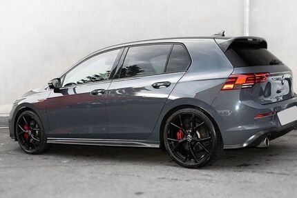 VW Golf 48.000 km 26.199 &euro; Düsseldorf 40468