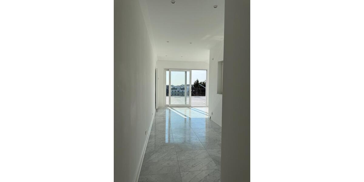 Maisonettenwohnung Solingen Aufderhöhe - 4 Zimmer, 130 m&sup2;, 1.500&euro; | Angebot:26031693