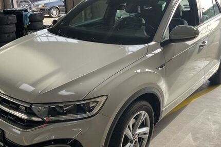 VW T-Roc 19.871 km 25.950 &euro; Langenfeld 40764