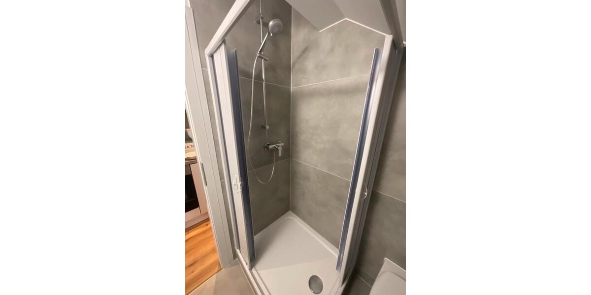 Dachgeschoßwohnung Köln Kalk - 1 Zimmer, 71 m&sup2;, 660&euro; | Angebot:25403046