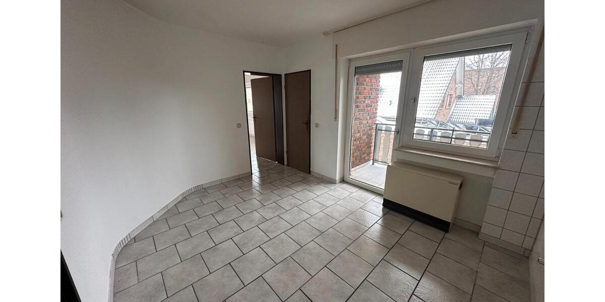 Etagenwohnung Bergheim Auenheim - 3 Zimmer, 91 m&sup2;, 780&euro; | Angebot:26067479