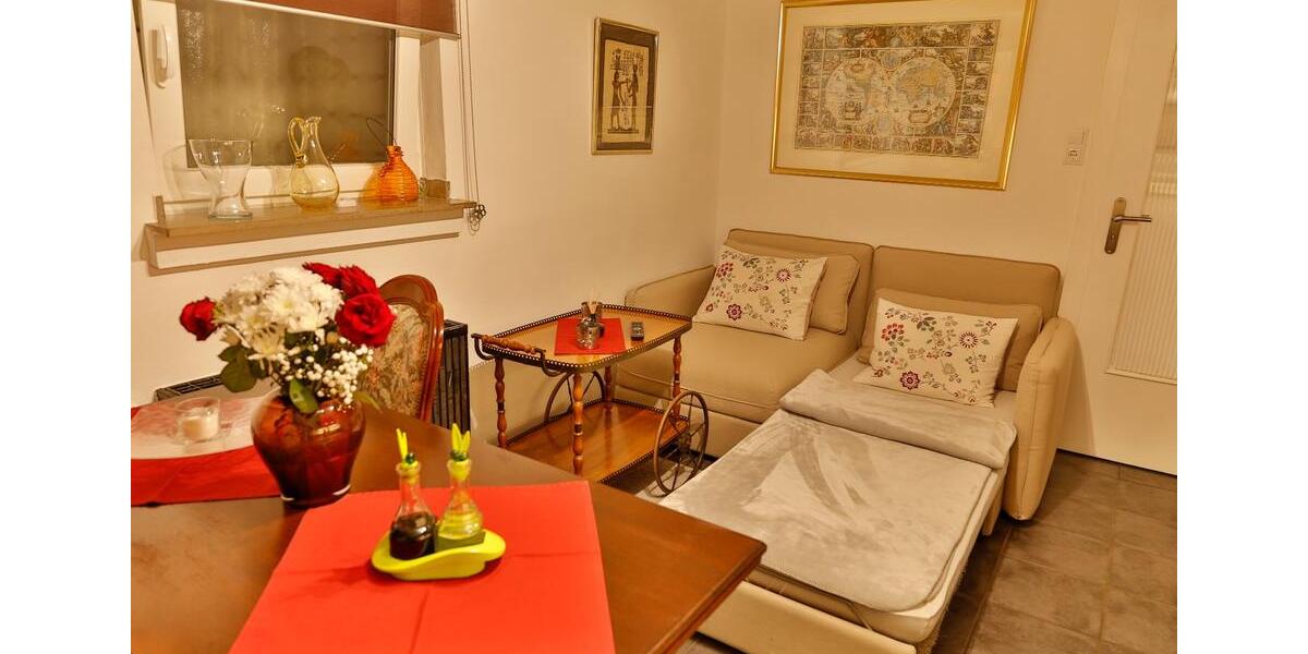 Reihenhaus Köln Mülheim - 8 Zimmer, 220 m&sup2;, 1.300.000&euro; | Angebot:26007696